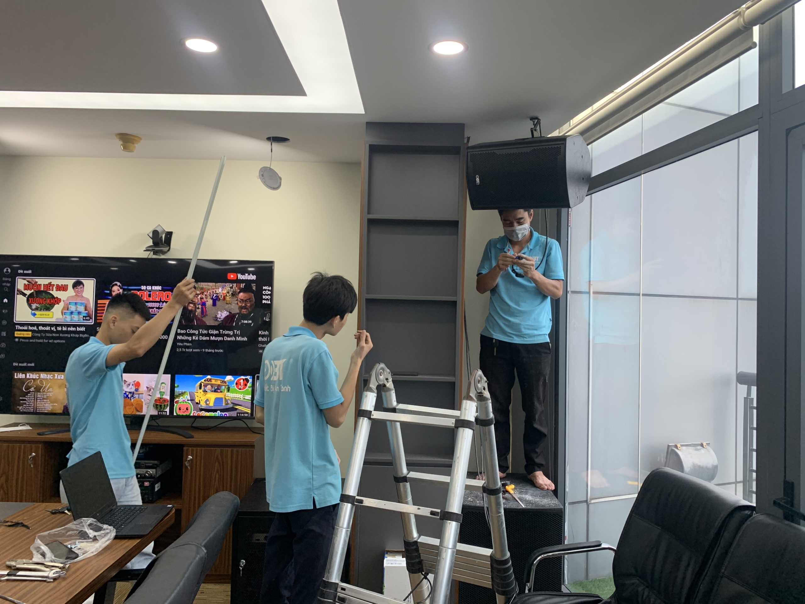 lắp đặt âm thanh lắp đặt âm thanh phòng họp, Karaoke cho phòng họp PVD Tech 